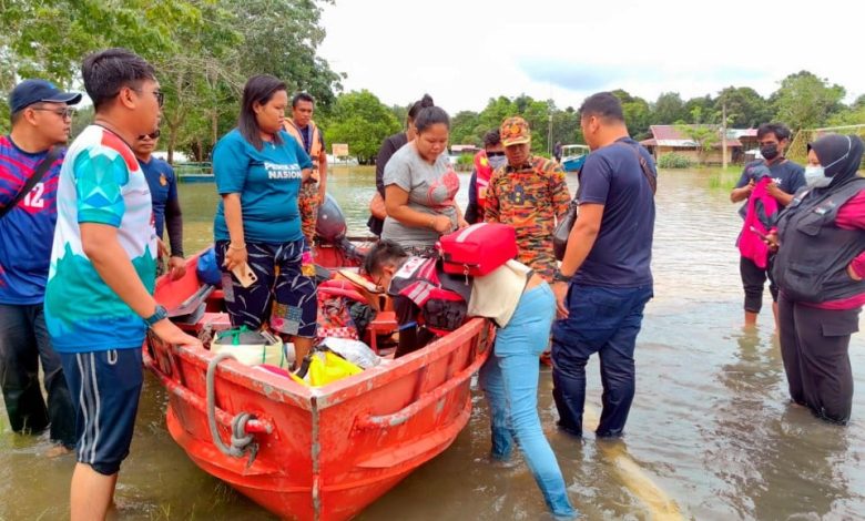 Situasi Banjir Di Johor Semakin Buruk