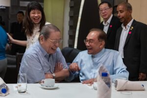 Anwar puji kecekalan Kit Siang