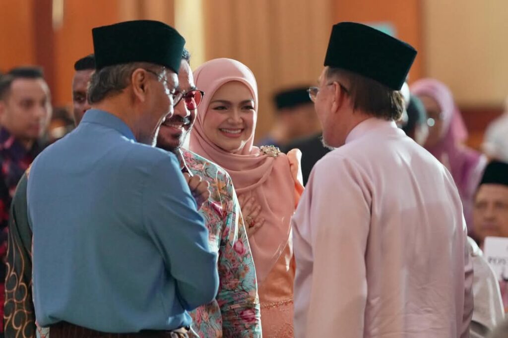 Siti Nurhaliza Tampil Perjelas Kontroversi Persembahan di Majlis Aidilfitri KKM