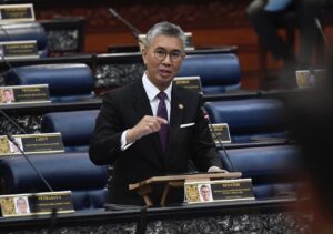 Kerajaan sedia semak semula unjuran KDNK – Tengku Zafrul