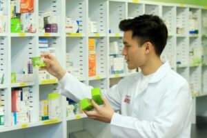 Cuepacs Sokong Ketelusan Harga Ubat Demi Kebajikan Rakyat