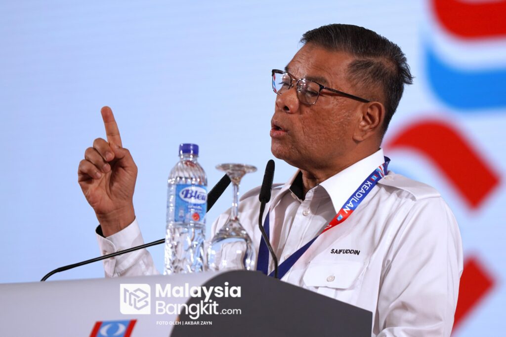 ‘Saya Orang Pertama Tegur Anwar Jika Abai PKR’ – Saifuddin