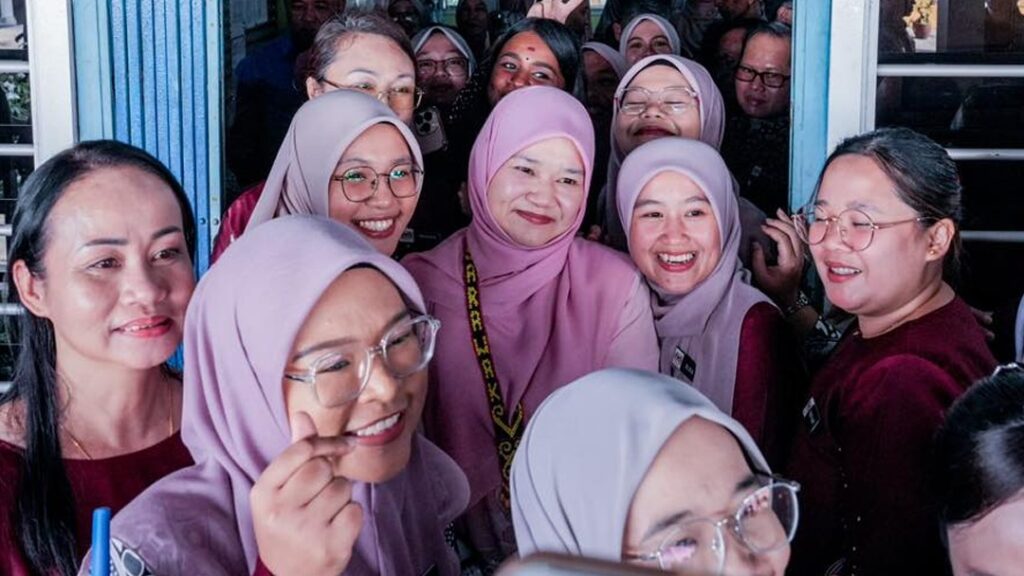 1,470 Pembantu Guru Antara Enam Berita Gembira Diumum Fadhlina
