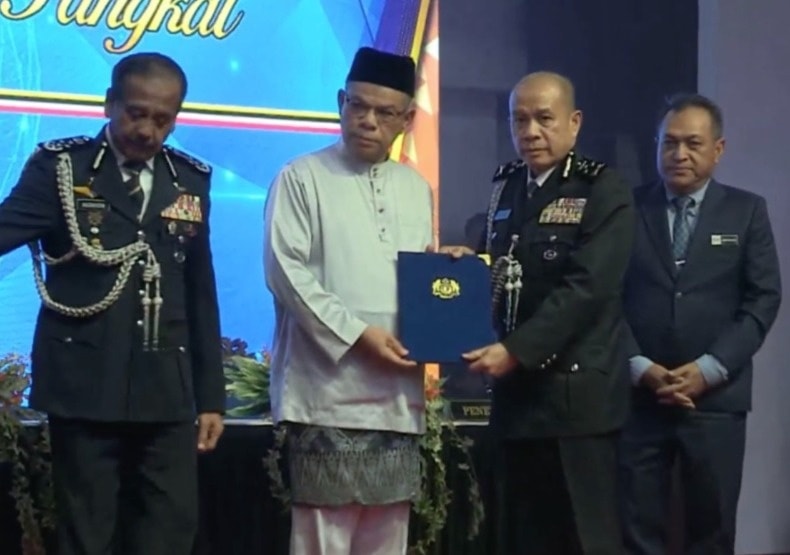Khalid Ismail Dilantik Ketua Polis Negara Ke-15 Gantikan Razarudin
