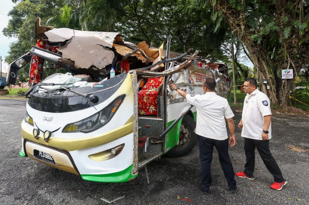 Nahas UPSI: Perketat Pemantauan Bas Sewa, Perkukuh Dasar Keselamatan Pelajar – Menteri