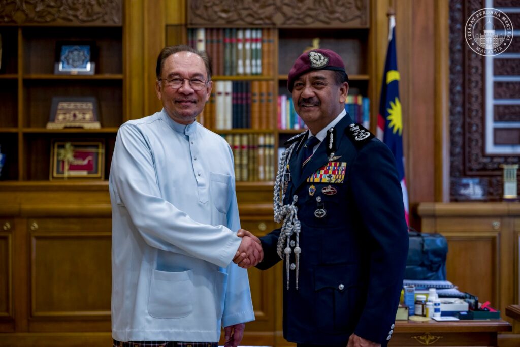 PM ucap terima kasih kepada Razarudin atas khidmat sebagai Ketua Polis Negara