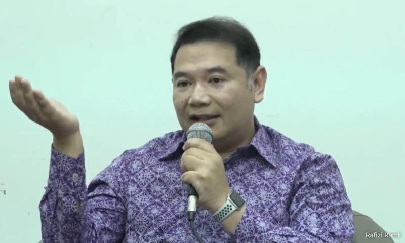 Rafizi Sindir PAS, ‘ Salah Tunggang, Nampak Bangang’
