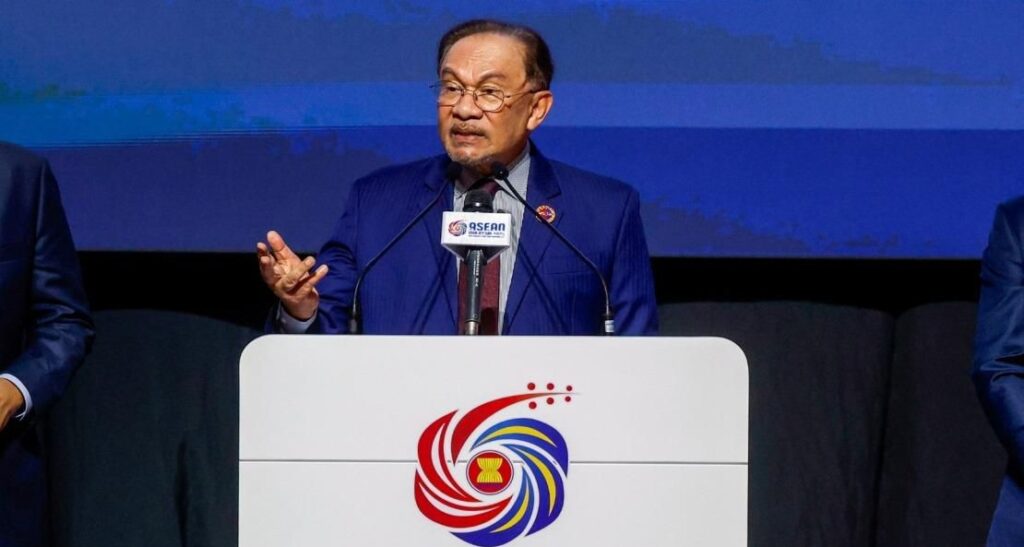 ‘Negara Kecil Perlu Pilih Kerjasama Sendiri, Tolak Tekanan Kuasa Besar’ – Anwar
