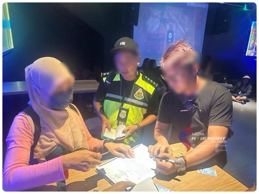 29 Warga Asing Ditahan Dalam Serbuan Pusat Hiburan di Pontian
