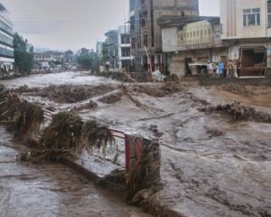 Anwar zahir sokongan kepada mangsa banjir Pakistan-India