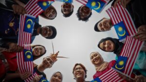 PM mahu usaha ‘pemecah’ kaum dihalang keras dan tegas di Malaysia