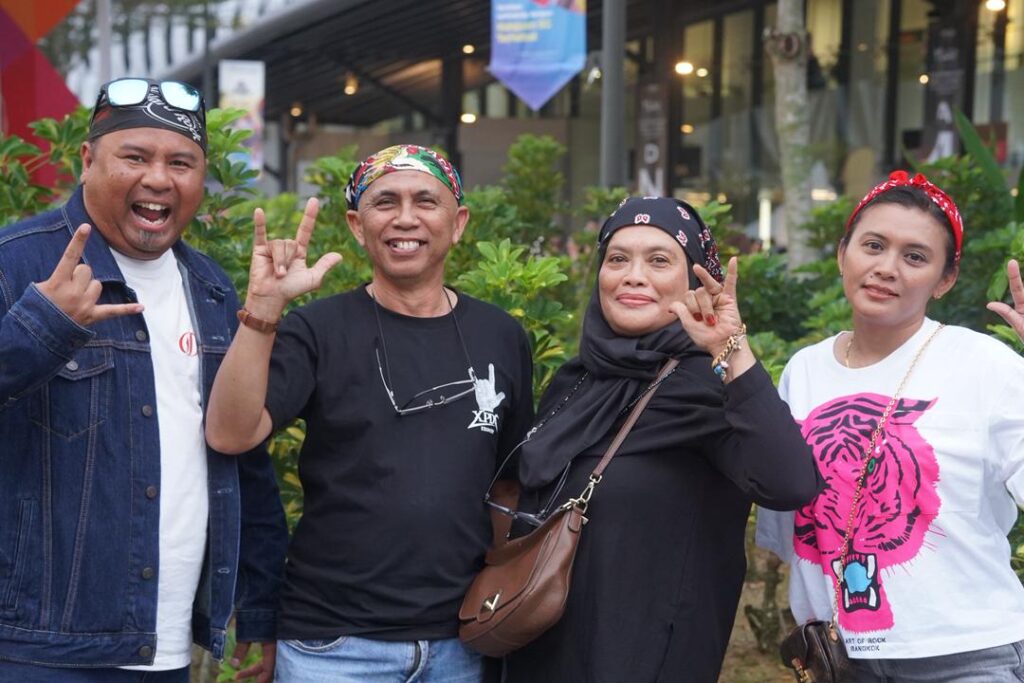 Satu keluarga setia hadir tiga siri konsert M.Nasir