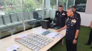 Polis Negeri Sembilan Bongkar Sindiket Penyeludupan E-Waste, Penipuan Kad Touch ‘n Go