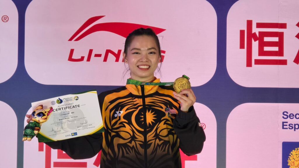 Jia Rong Sumbang Emas Keempat di Kejohanan Dunia Wushu 2025