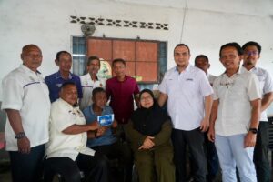 PM sampaikan sumbangan kepada Veteran ATM hidap penyakit saraf