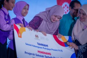 ‘Amalan Terbaik Di Sekolah Mampu Jadi Inspirasi Dunia’ – PM