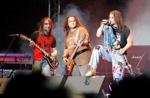 WINGS Terbang Tinggi Tanpa Dua Anggota Asal, Konsert Ulang Tahun Ke-40 Tetap Diteruskan