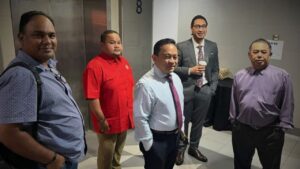 Buang dan gantung ahli, isyarat Bersatu sekat kebebasan bersuara