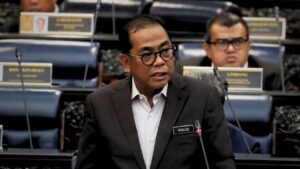 Pengkhianat negara: Menteri jamin siasatan telus kes lima pegawai ATM