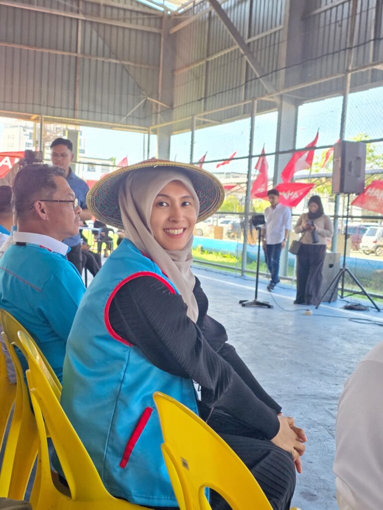 Nurul Izzah Calon MB Selangor? Itu Pandangan Peribadi Amirudin – Anwar