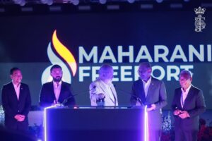 Agong Berangkat Rasmi Pelancaran Maharani Freeport Di Muar