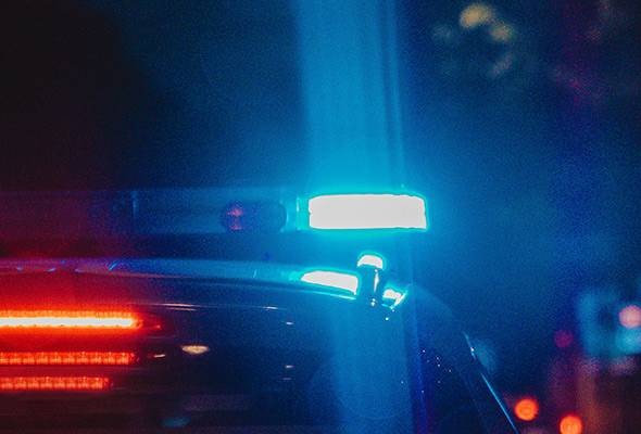 Sentuh 3 pelajar perempuan tidur dalam asrama sekolah, seorang lelaki ditahan