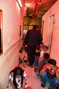 Imigresen Tahan 139 PATI, Premis Pelacuran Diserbu