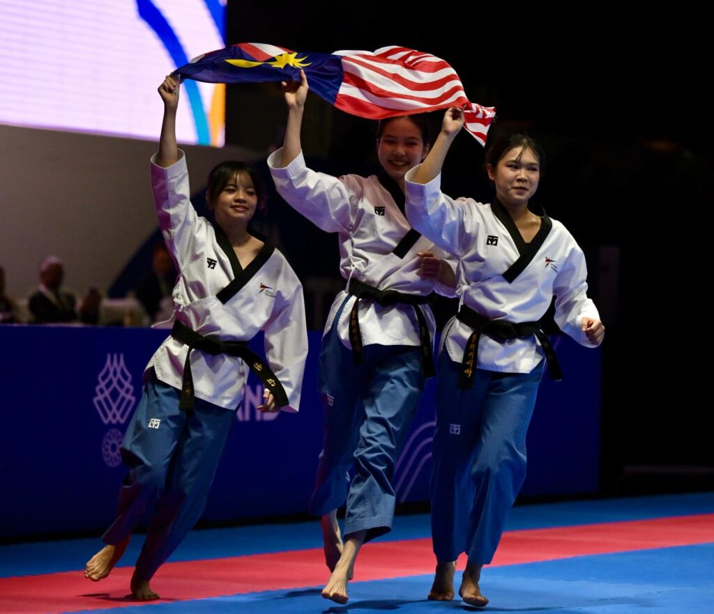 Poomsae wanita hadiahkan Malaysia emas, lelaki tambah gangsa