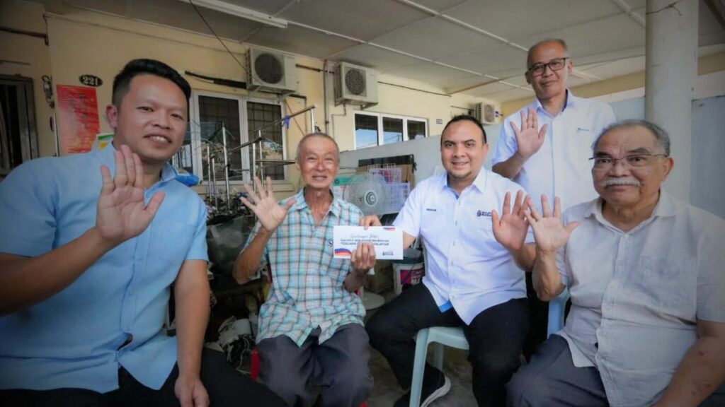 Penerima e-kasih terima sumbangan PM sempena Tahun Baharu Cina