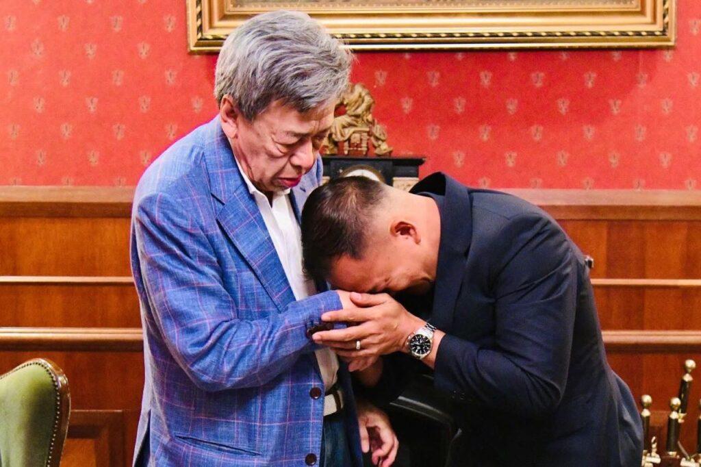 Sultan Selangor Terima Menghadap Bekas Banduan Raih PhD Dalam Penjara