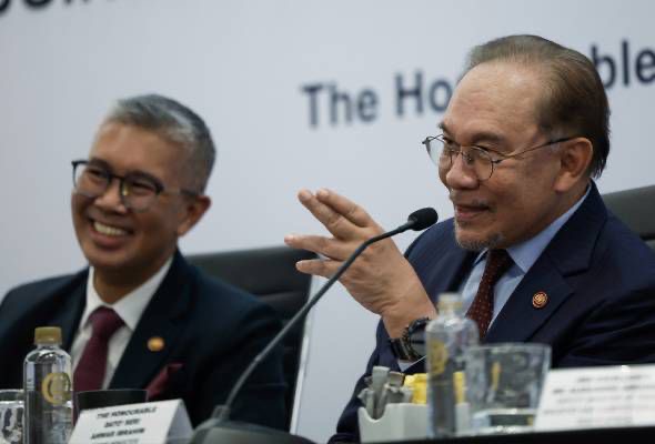 Tengku Zafrul dilantik jadi Setpol baharu PM Anwar