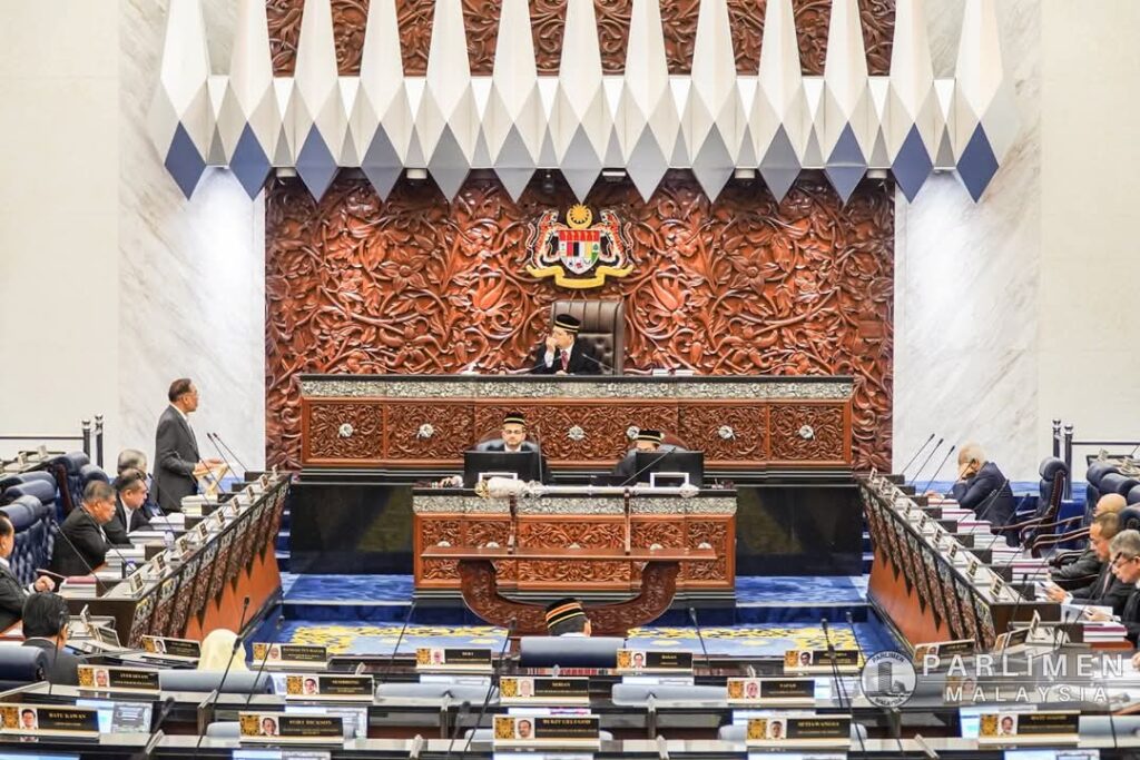 Jawatankuasa Pilihan Khas Teliti Pengasingan Peguam Negara, Pendakwa Raya