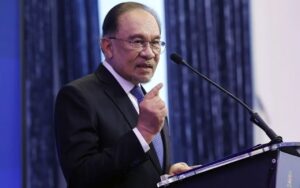 Isu Pijak Al-Quran: Kebenaran Akan Terungkai Melalui Siasatan Telus – Anwar