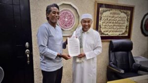 KJ Serah Surat Rayuan Kembali Sertai UMNO