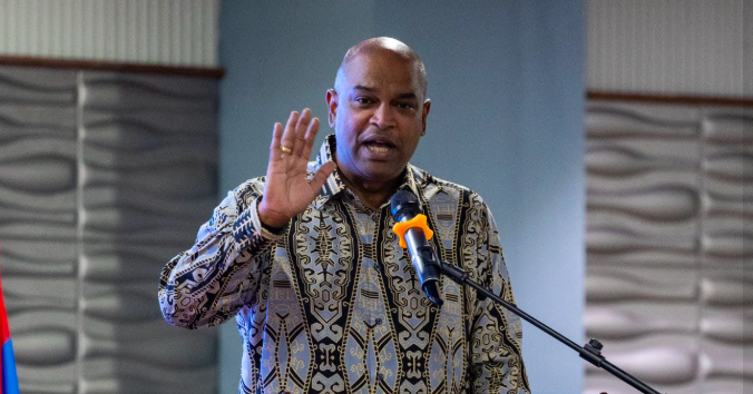 Ramanan dakwa ‘strategi kotor’ untuk suaka, gesa Victor Chin pulang