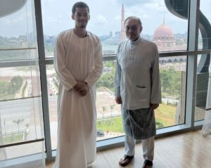 Perbualan Anwar-Sneako sentuh isu Iran dan politik global