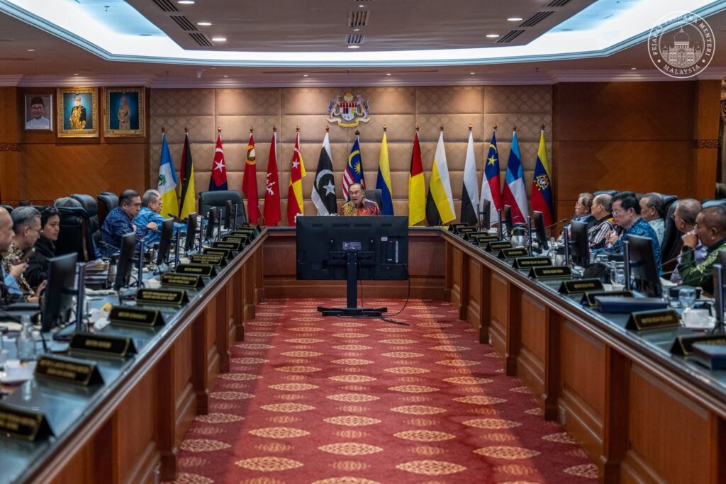 Mesyuarat Khas Menteri Besar Dan Ketua Menteri: Malaysia Teguh Hadapi Krisis Tenaga Global