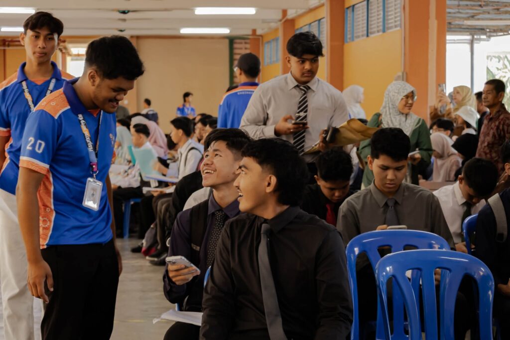 6,717 Pelajar Cemerlang SPM 2025 Dijamin Tempat Di Program Matrikulasi