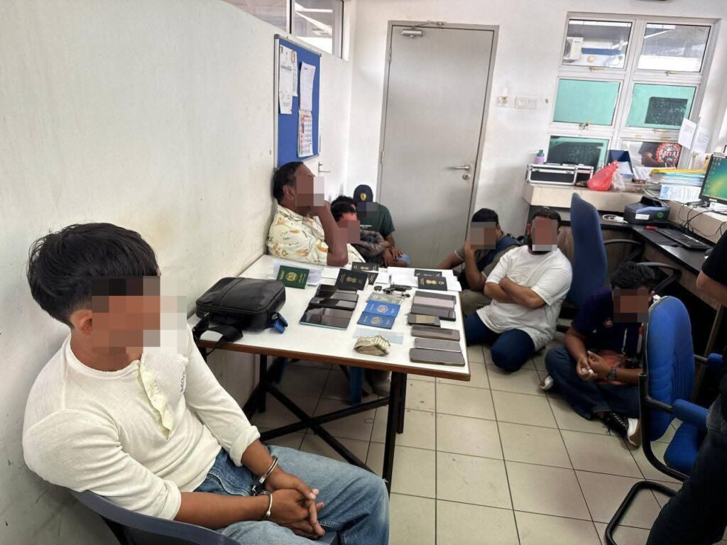 Ops ‘Toyu’: Pegawai Imigresen Antara 10 Individu Ditahan Di Bukit Kayu Hitam