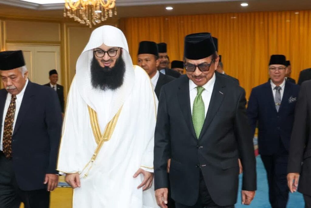 Mufti Menk Sampai Ceramah Agama Di SICC Malam Ini