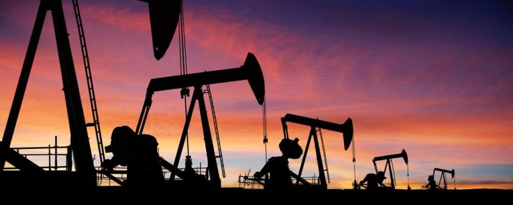 Harga Minyak Mentah Turun Tetapi Harga Pam Kekal, Ini Penjelasan Kerajaan