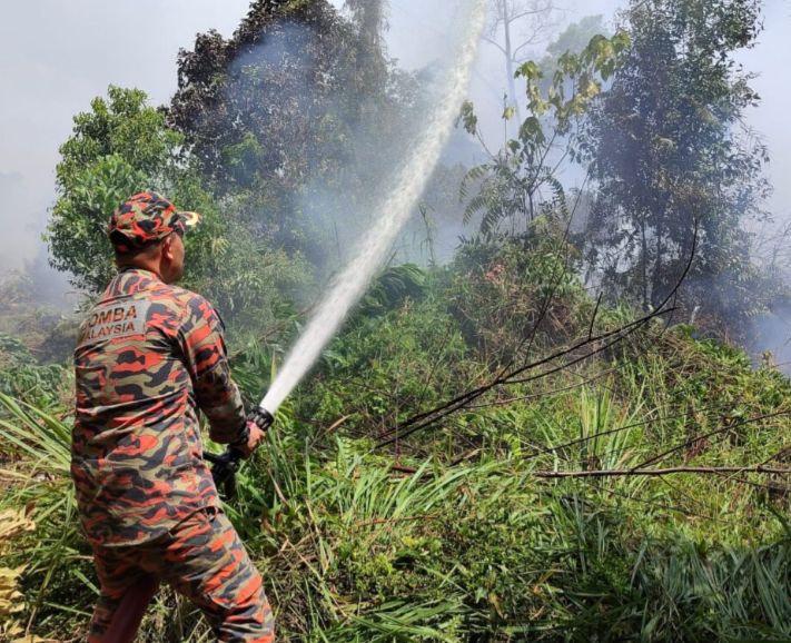 JAS Siasat Kebakaran Tanah Gambut 32 Hektar Di Dungun