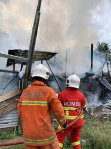 Portal Berita Malaysia Bangkit