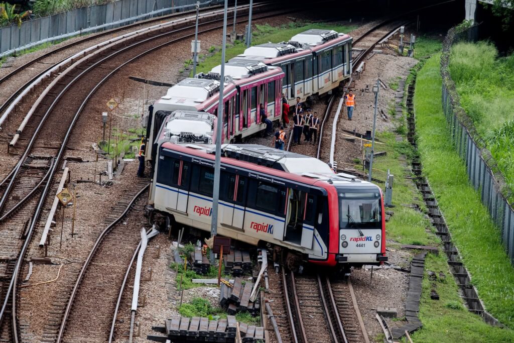 Pasukan Petugas Khas Siasat Tren LRT Tergelincir – Menteri