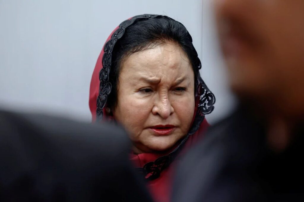 Rosmah Diperintah Bayar RM67.5 Juta Kepada Syarikat Barang Kemas Lubnan
